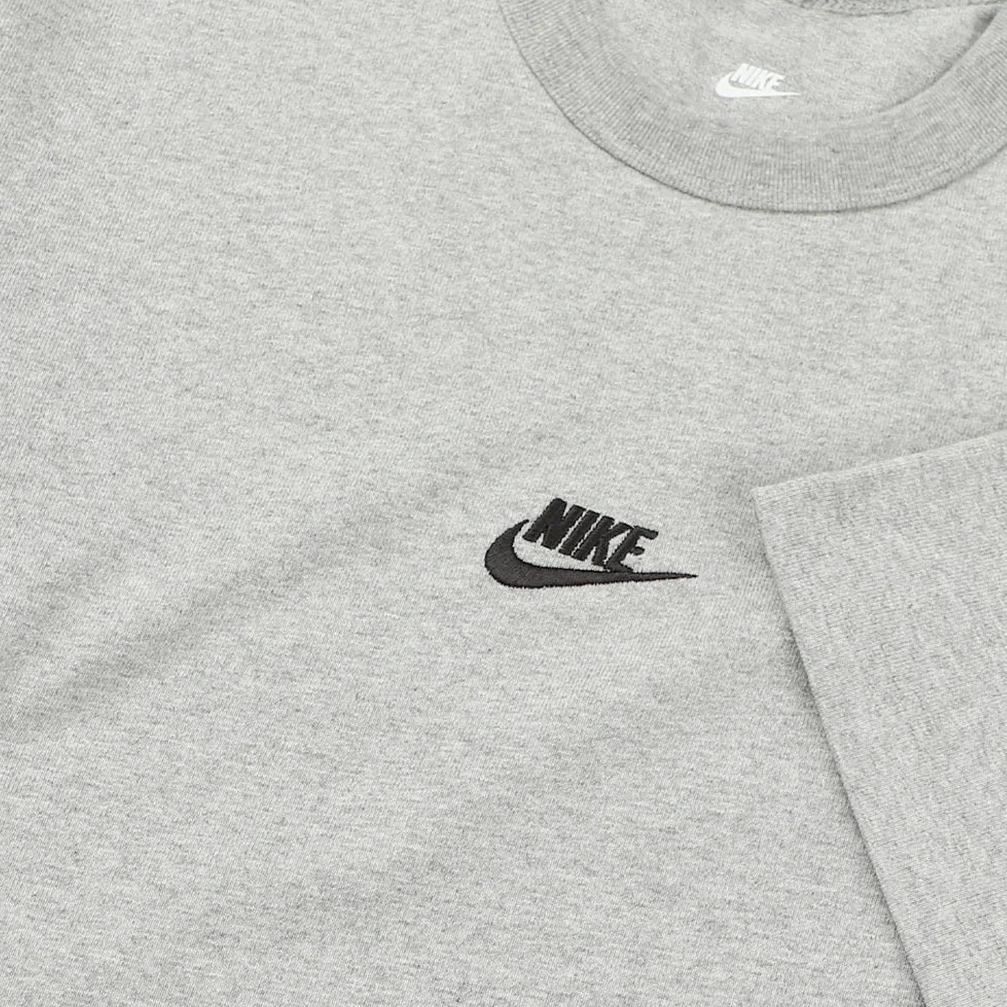 Nike Sportswear Premium Essentials Tee Grey