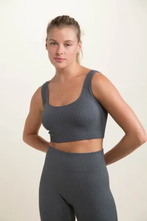 RIBBED SEAMLESS SPORTS BRA